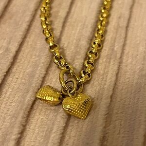 SOLD
21 karat Solid Gold 
Chic Gold Heart Charm Bracelet